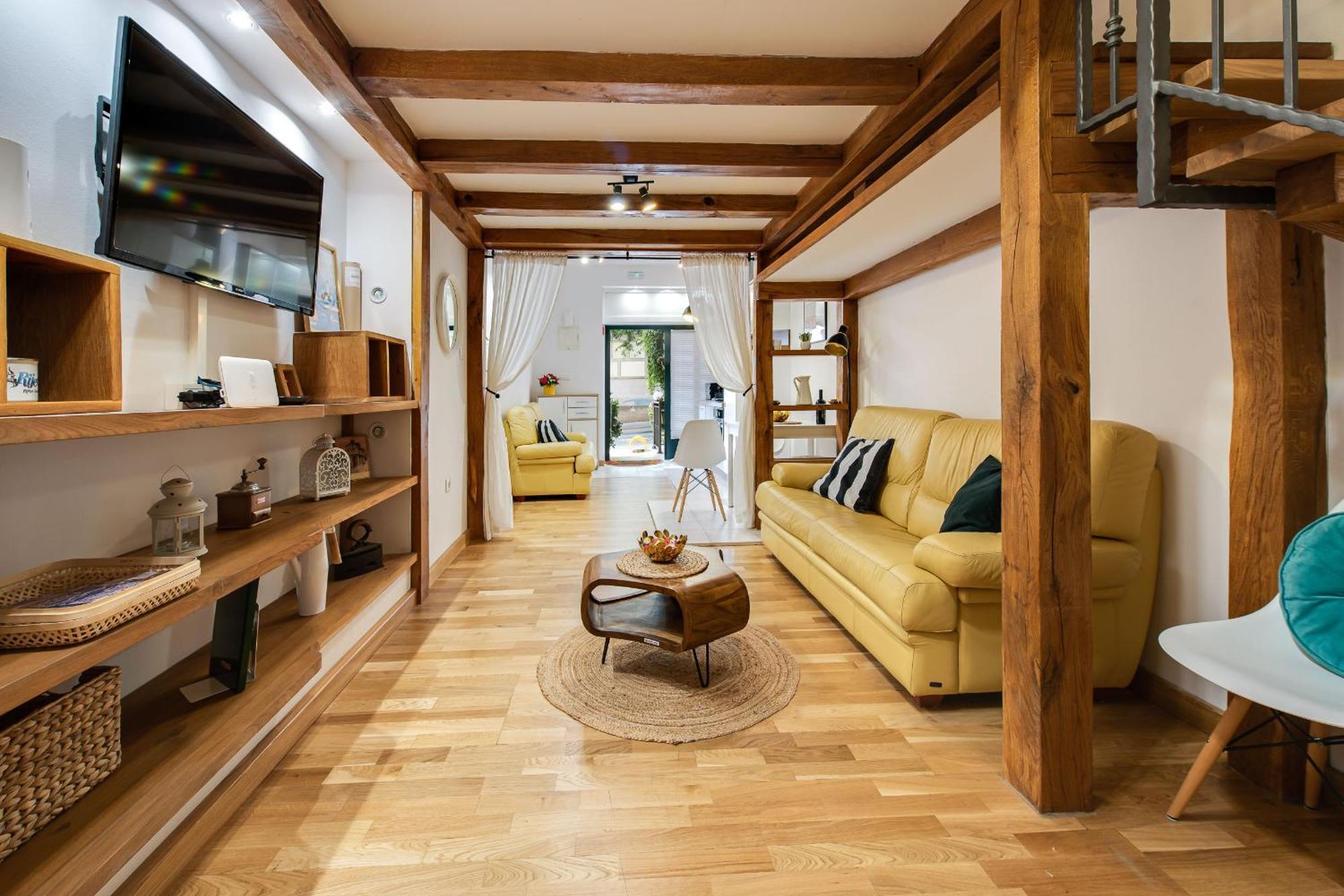 La Guardia Apartment With Free Private Parking Rijeka Eksteriør billede